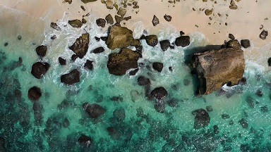【4K超清风景视频】【无人机航拍 印度尼西亚 努萨佩尼达岛风光】【WEBM/428M/3.5分钟】