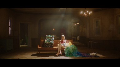 【4K超清MV】【韩国女团BlackPink成员Rosé2021年4月新歌《Gone》】【WEBM/244M/城通/夸克】