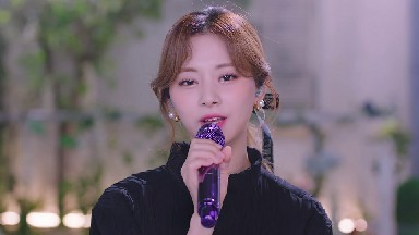 【4K超清MV】【韩国女团Twice《DEPEND ON YOU》节目现场表演版MV】【WEBM/300M】