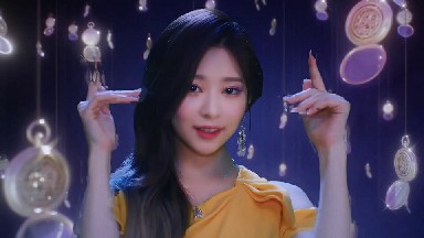 【4K超清MV】【韩国女团Iz*One《Secret Story of the Swan》】【WEBM/377M】