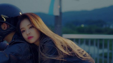 【4K超清MV】【韩国女团BlackPink《Playing With Fire》】【WEBM/367M】