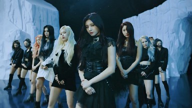 【4K超清MV】【韩国女团EverGlow《Dun Dun》劲歌热舞】【WEBM/438M/城通/夸克】