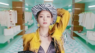 【4K超清MV】【韩国女团Itzy 2021年9月新歌《LOCO》】【WEBM/462M/城通/夸克】