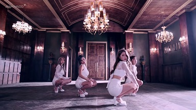 【2K超清MV】【韩国女团MAMAMOO《Decalcomanie》】【MP4/57M】