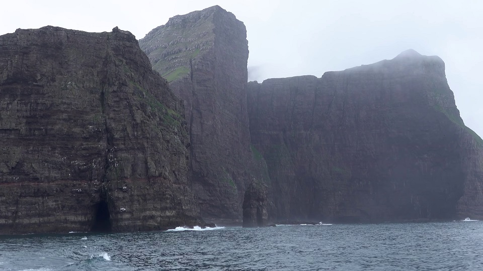 丹麦法罗群岛米基内斯岛(Mykines)4K超清风景纪录视频下载