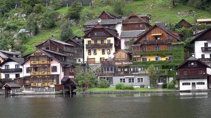 奥地利 阿尔卑斯山麓 哈尔施塔特Hallstatt 4K超清风景纪录片视频下载