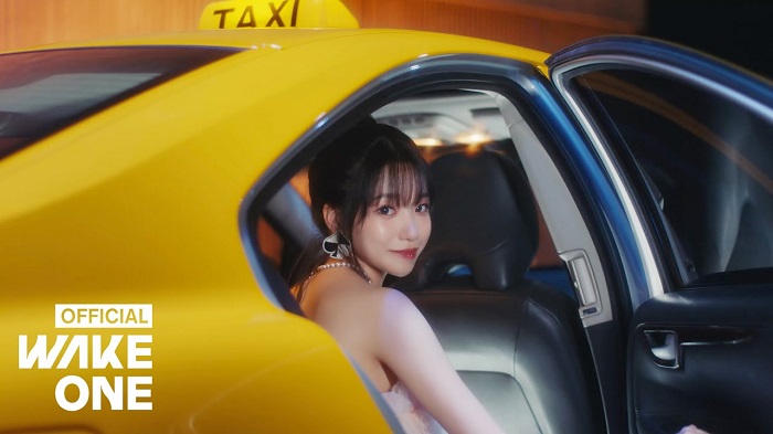 韩国女团IZ*ONE成员曺柔理Jo YuRi《Taxi》4K超清MV下载