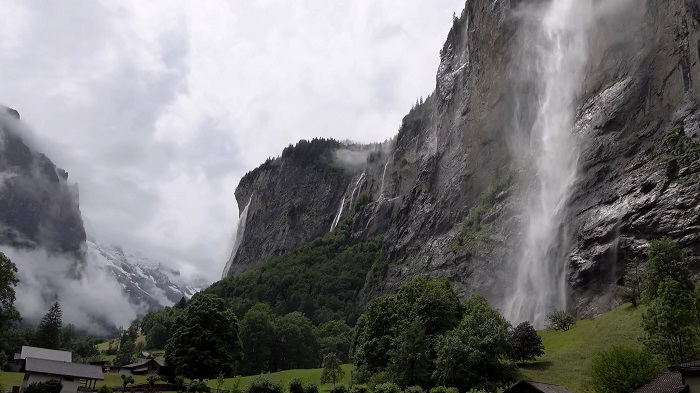 瑞士 劳特布龙嫩山谷Lauterbrunnen Valley 4K超清风景视频下载